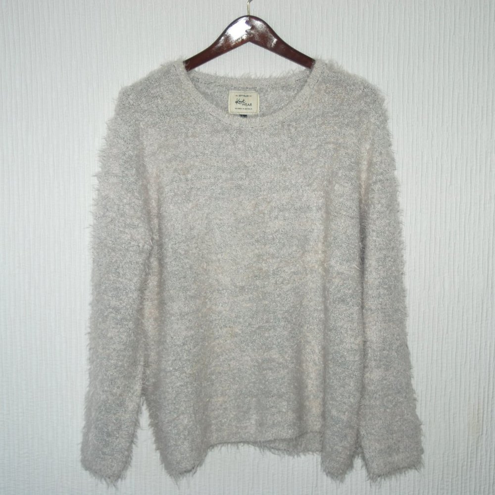 Cotton on Knit Wear Women Long Sleeve Fuzzy Sweater Size Large